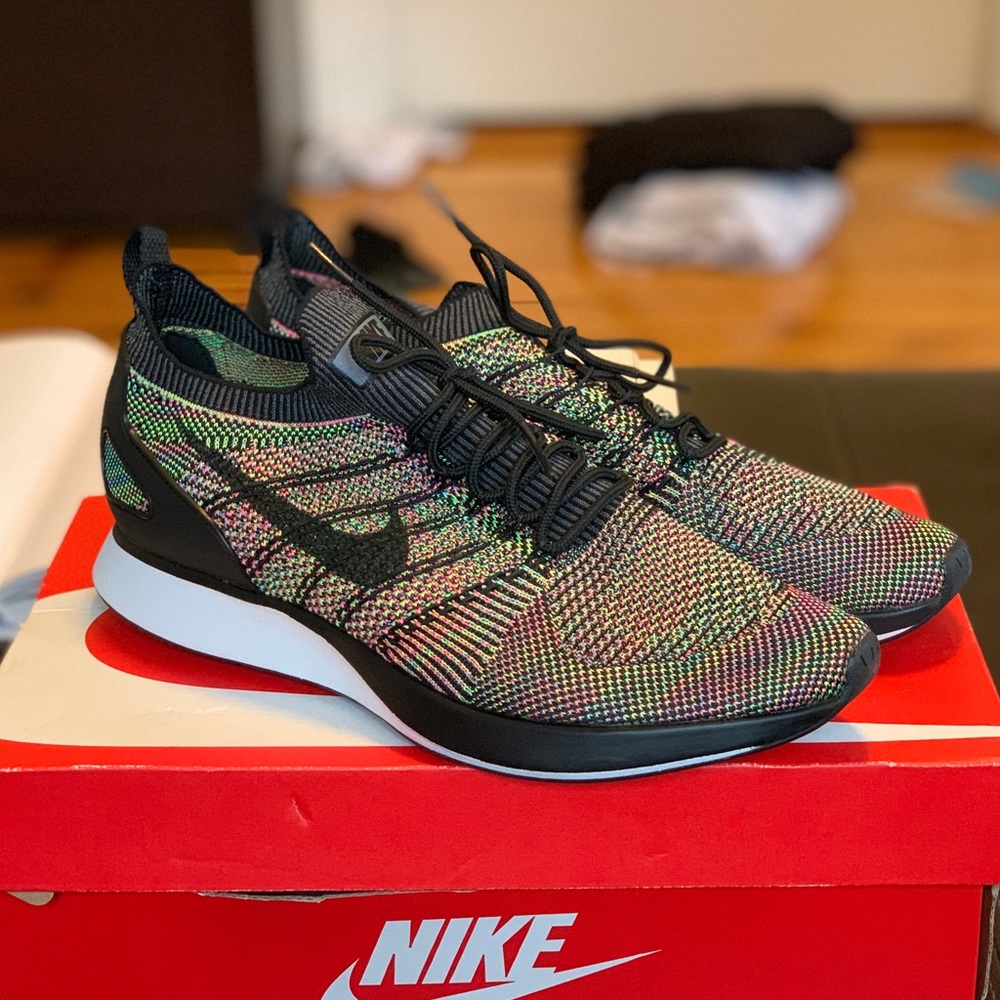 Nike FlyKnit Racer Brand New